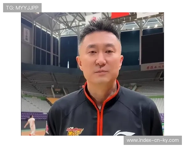 广东男篮重金引援瞄准冠军 窗口期补强最后短板 广东男篮重金引援瞄准冠军 窗口期补强最后短板